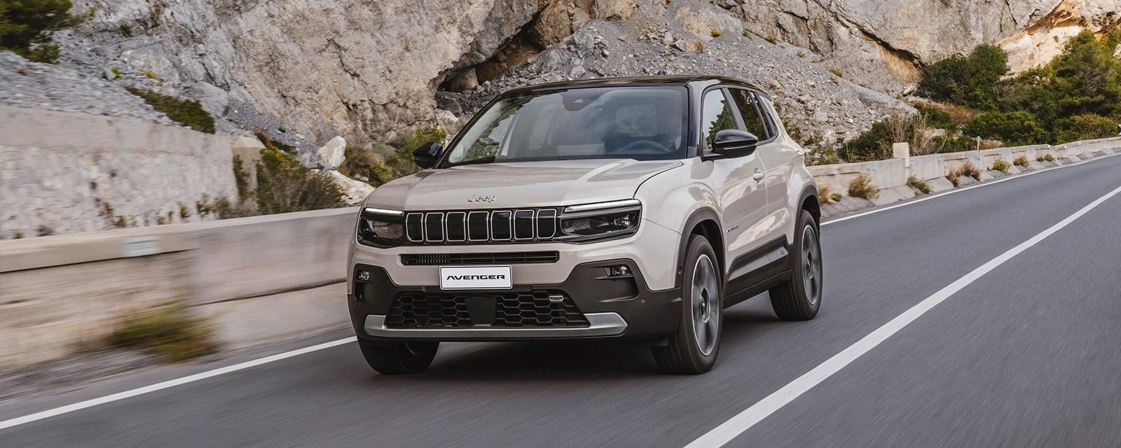 Jeep Avenger E-Hybrid Kiralama