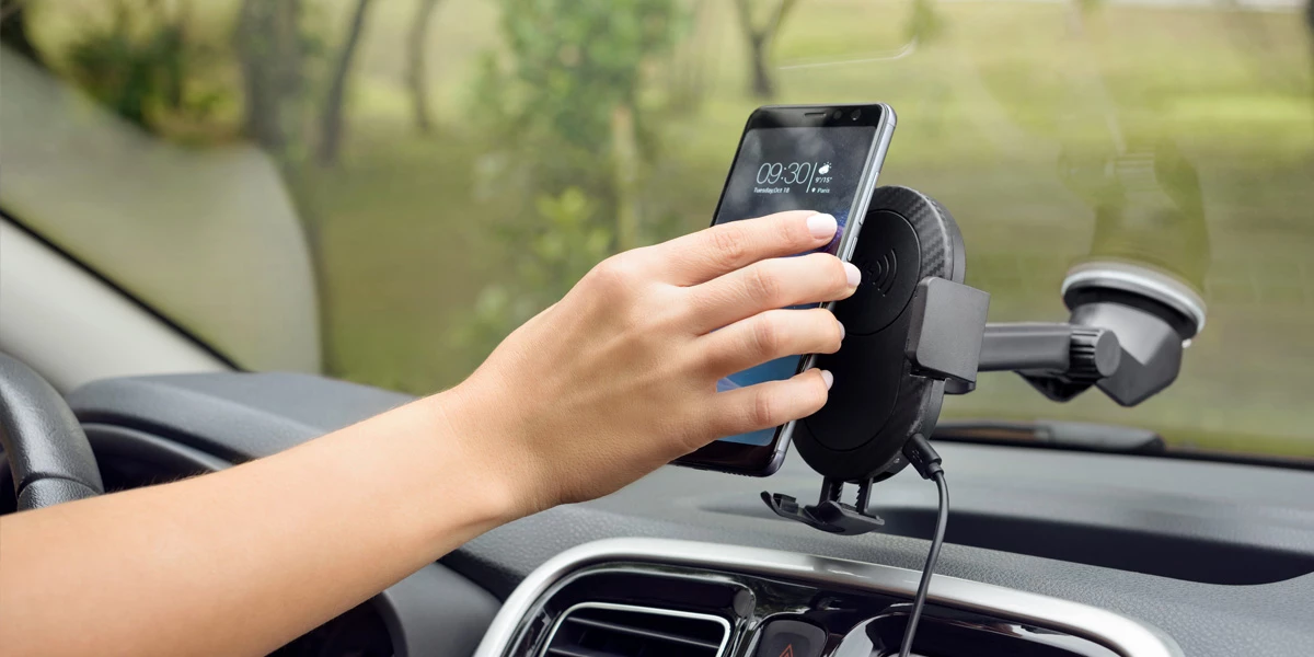 Araç Telefon Tutucu Tavsiyeleri - Sixt Türkiye