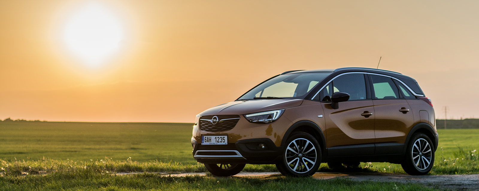 Opel Crossland Rental