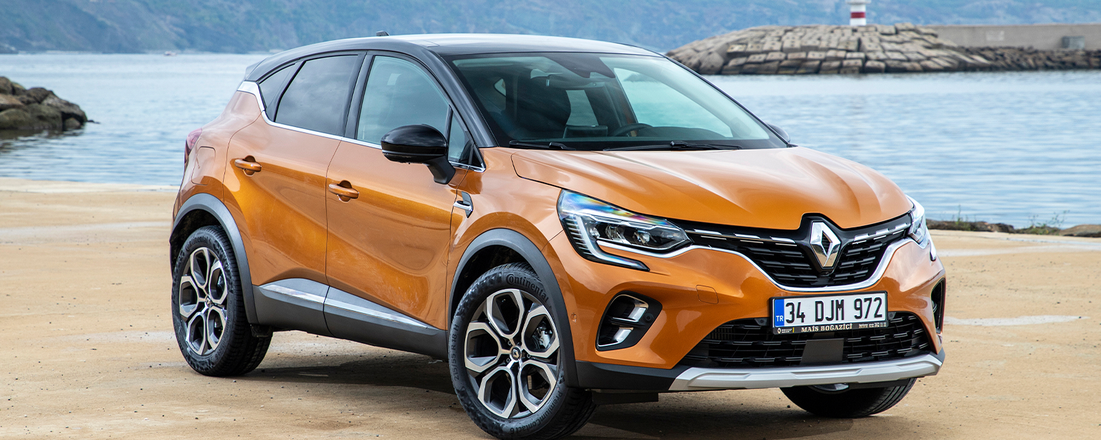 Renault Captur Rental